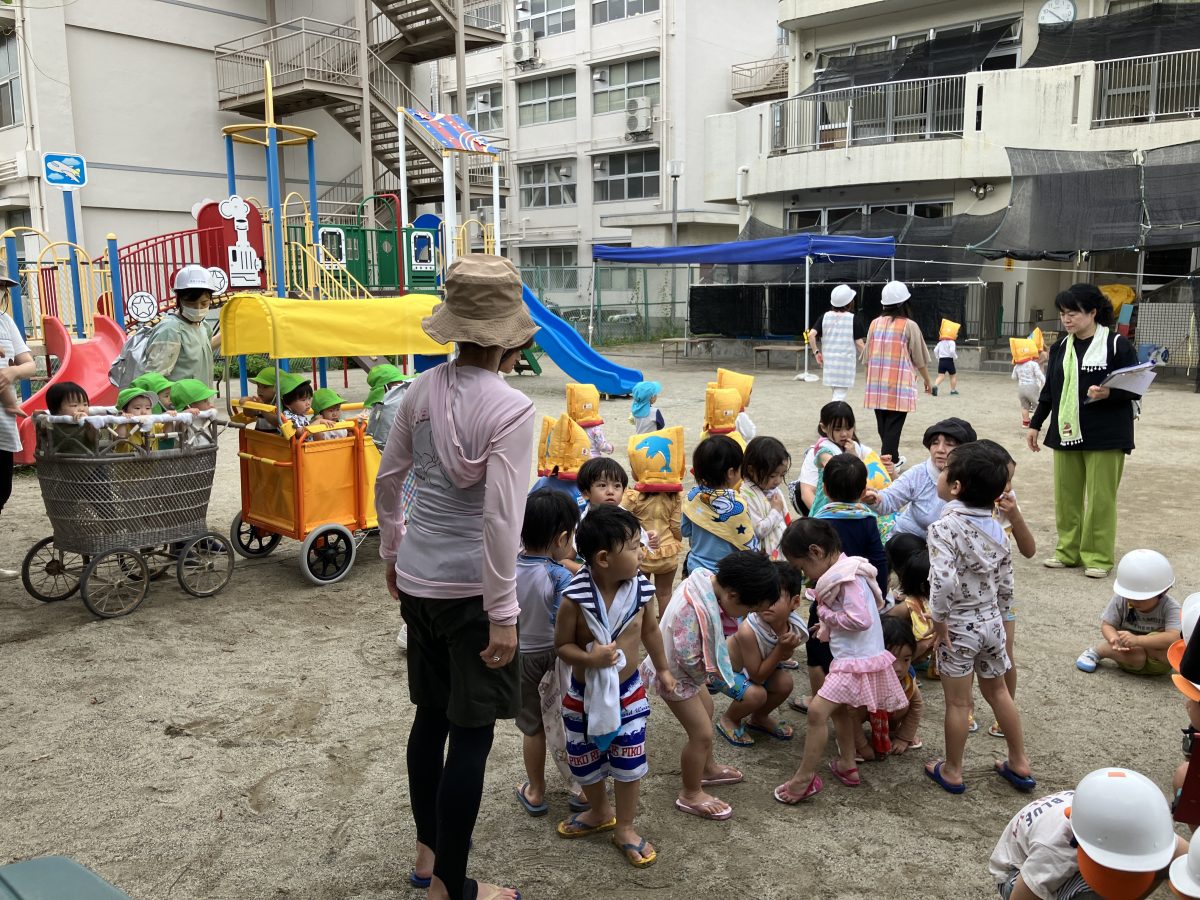 真夏の避難訓練、災害はいつ起こるかわかりません | 長森北保育園